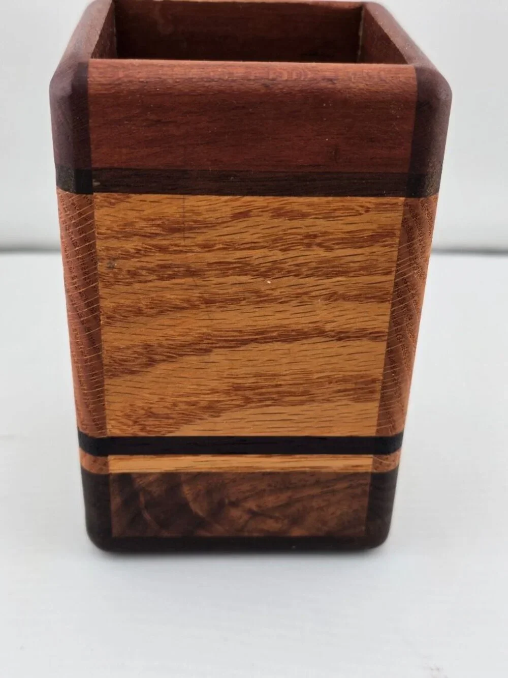 Vintage MCM Wooden Pencil Holder – Multi-Tone Mahogany & Oak – 4.5